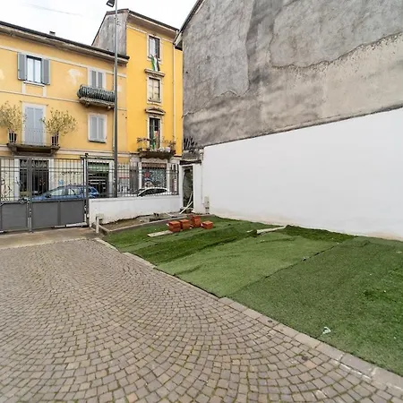 Appartamento Cozy With Wifi And Ac & Parking