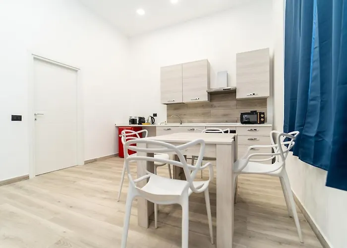 Cozy With Wifi And Ac & Parking شقة ميلان